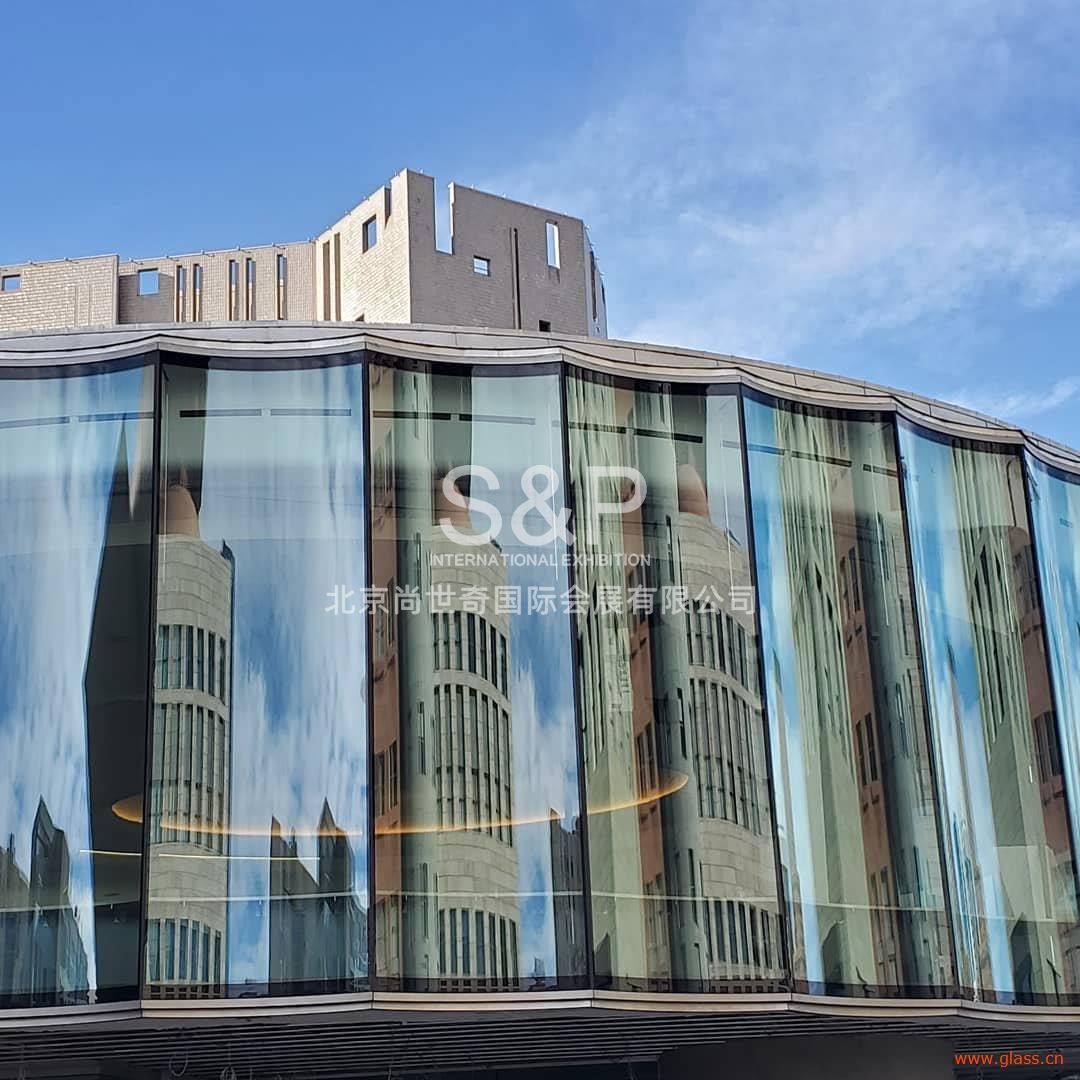 當(dāng)藝術(shù)邂逅玻璃 ——北玻打造丹佛藝術(shù)博物館“新接待中心”項(xiàng)目